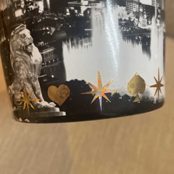 Las Vegas Beautiful Collector Black & Gold Large Coffee Mug LIKE NEW - Picture 5 of 14